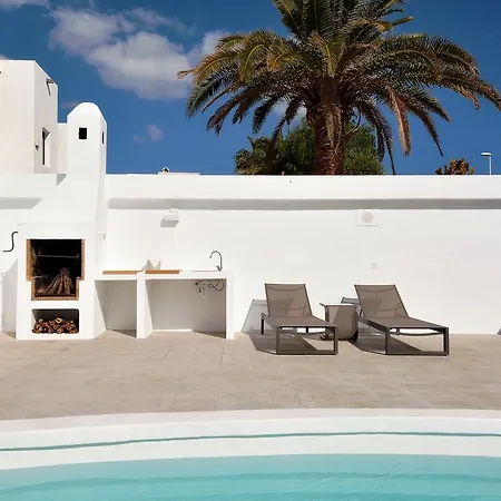Poseidon Private Pool Vila