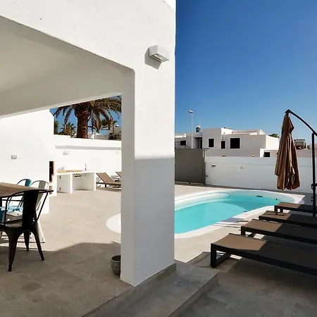 Poseidon Private Pool Vila Puerto del Carmen (Lanzarote)